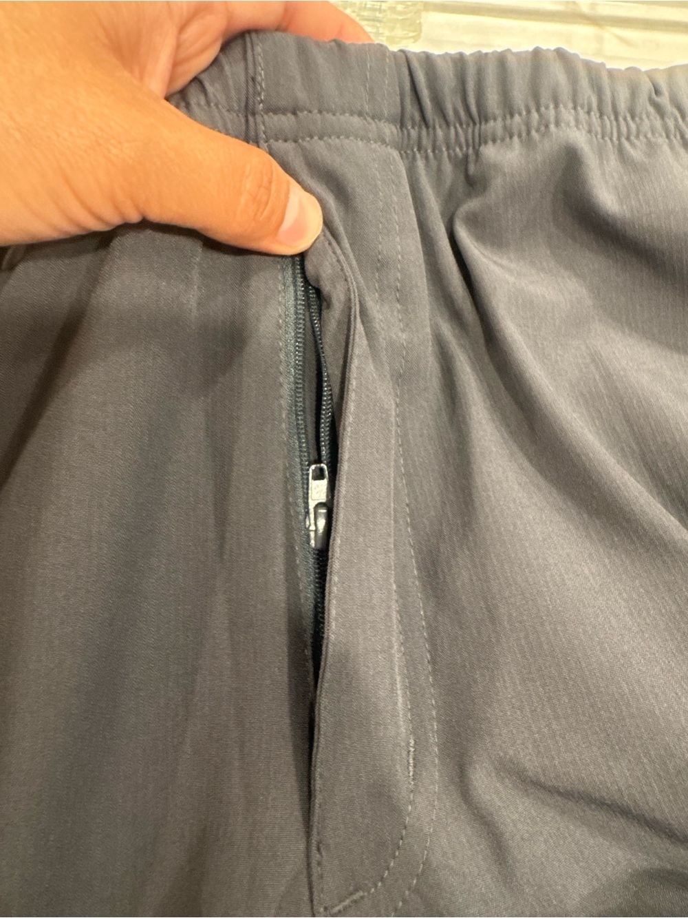 Skechers by Barco Men's Medical Scrubs Cargo Pant Gray Size Large NWT - Picture 9 of 16